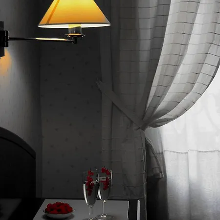 Excelsior Opera 3* Paris