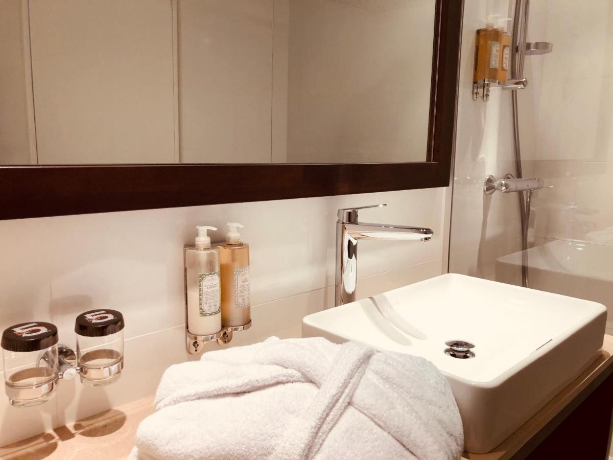 Hotel Excelsior Opera Paris