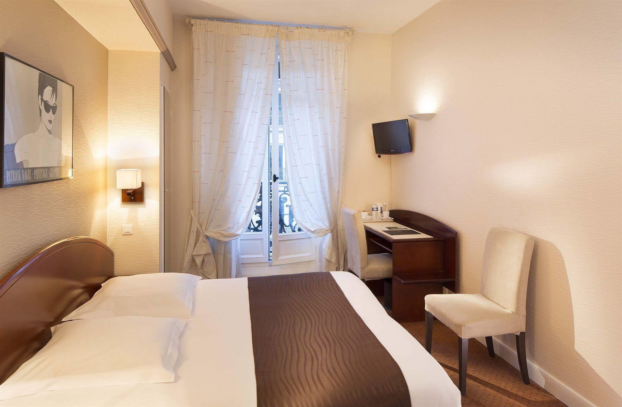 Excelsior Opera 3* Parigi